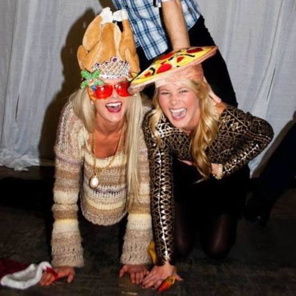 Meet your Posher, Tara - Picture 1 of 1